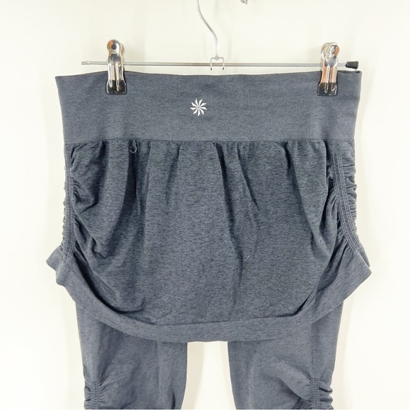 ✅ Athleta Gray Skirt Got Legs Cropped Skirted Leggings Size Small BLACK - Picture 3 of 6